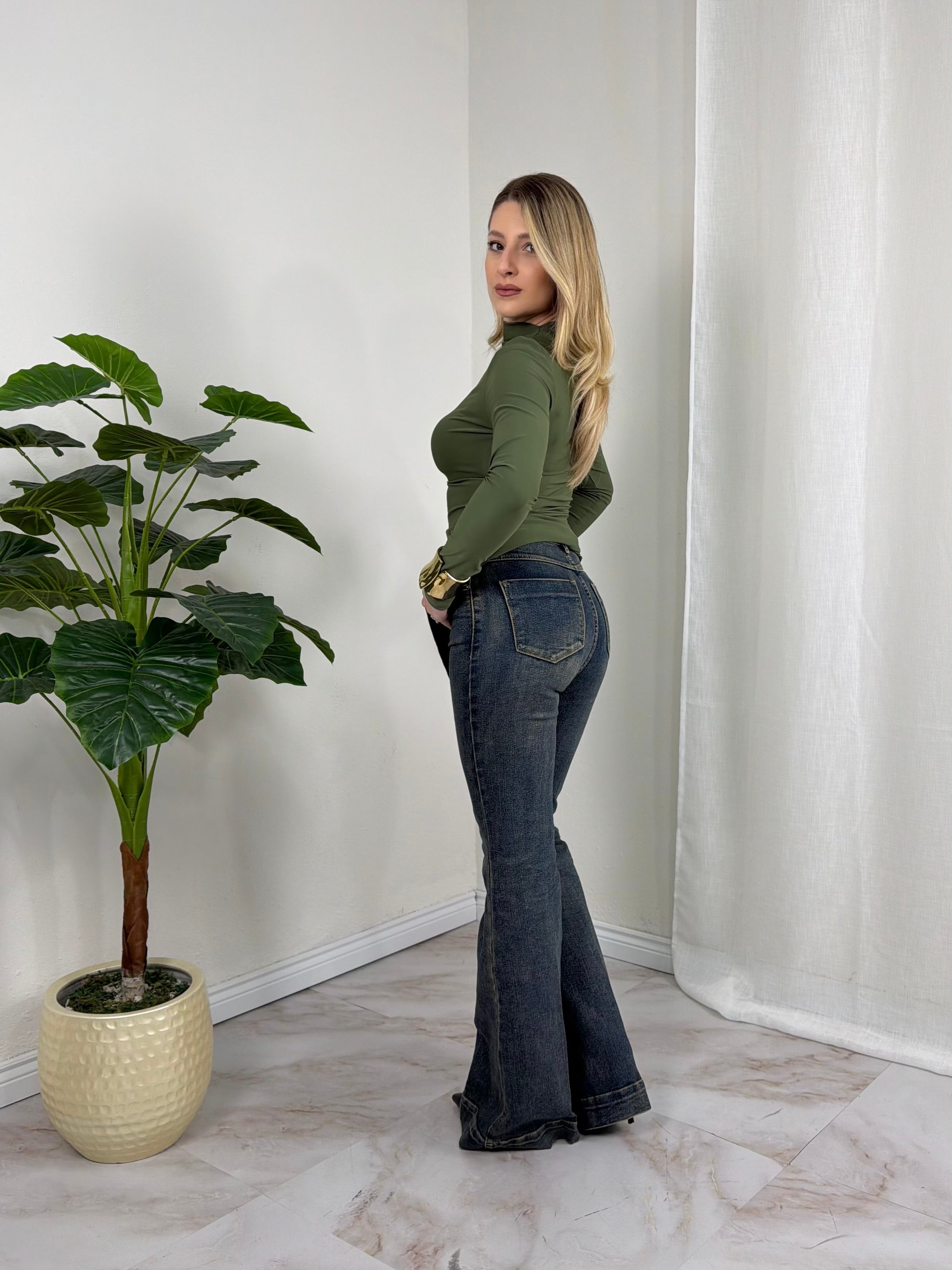 JEANS VS MISS (8916)