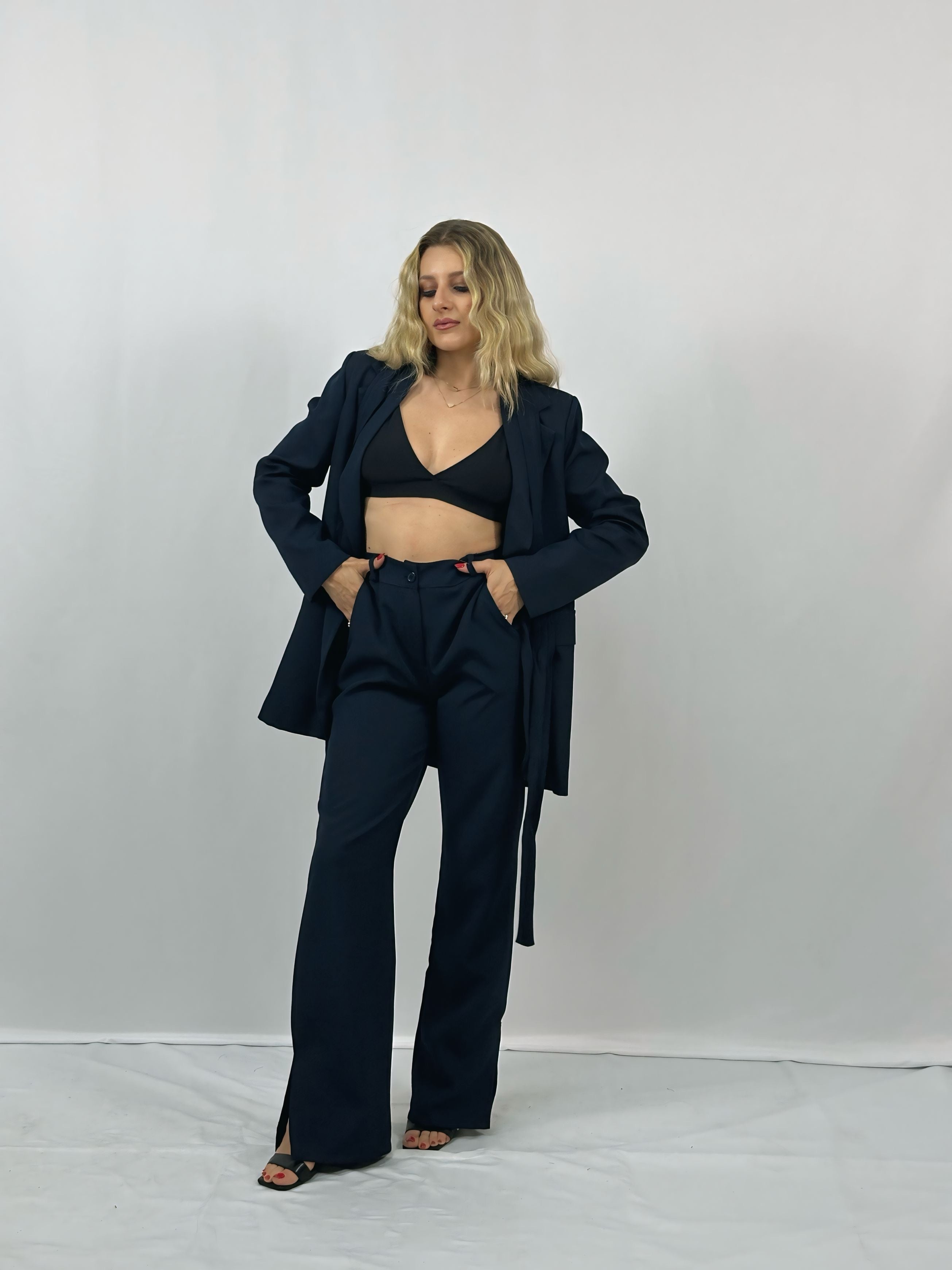 TAILLEUR ANASTASIA