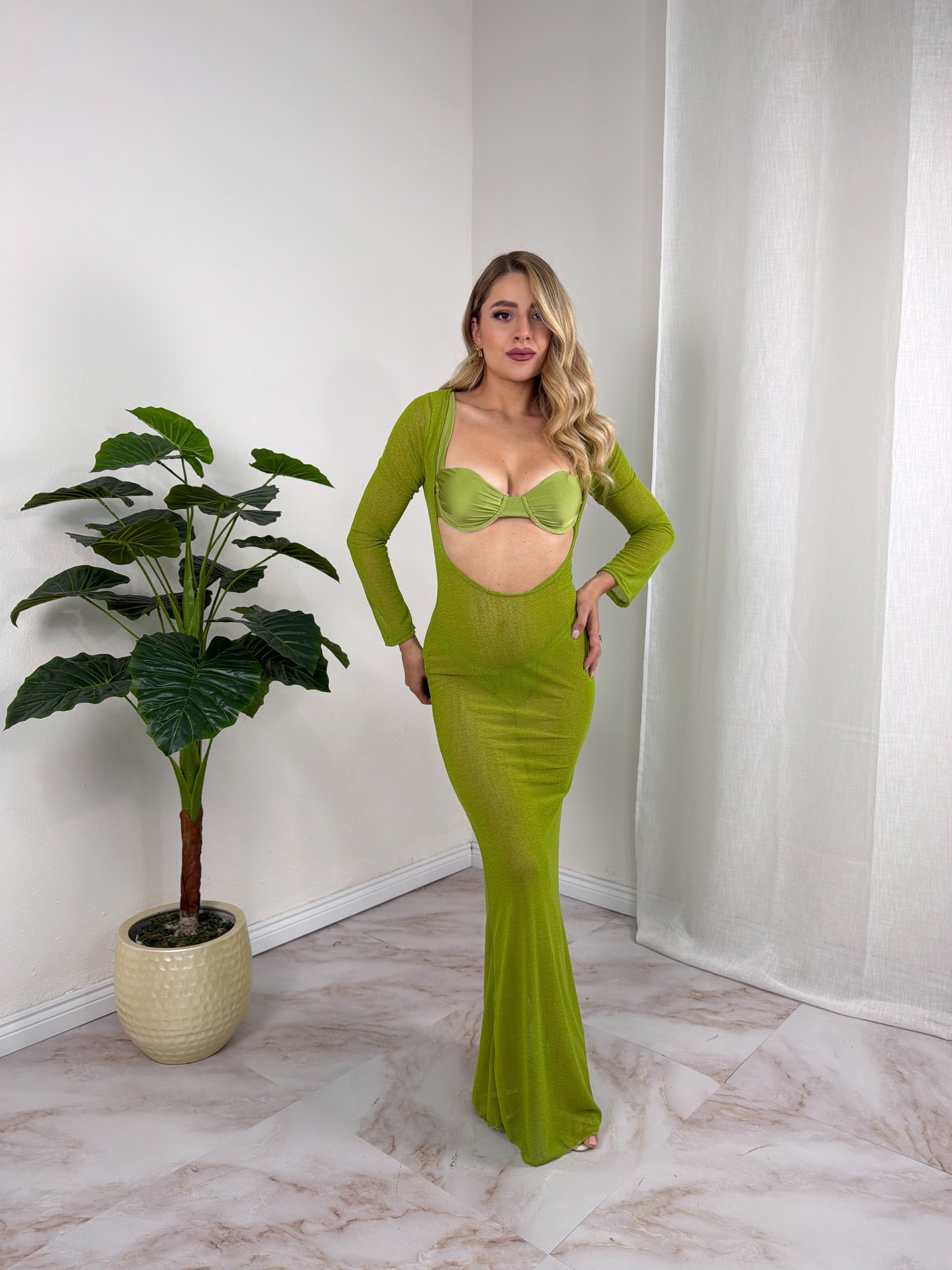COSTUME + DRESS DUBAI