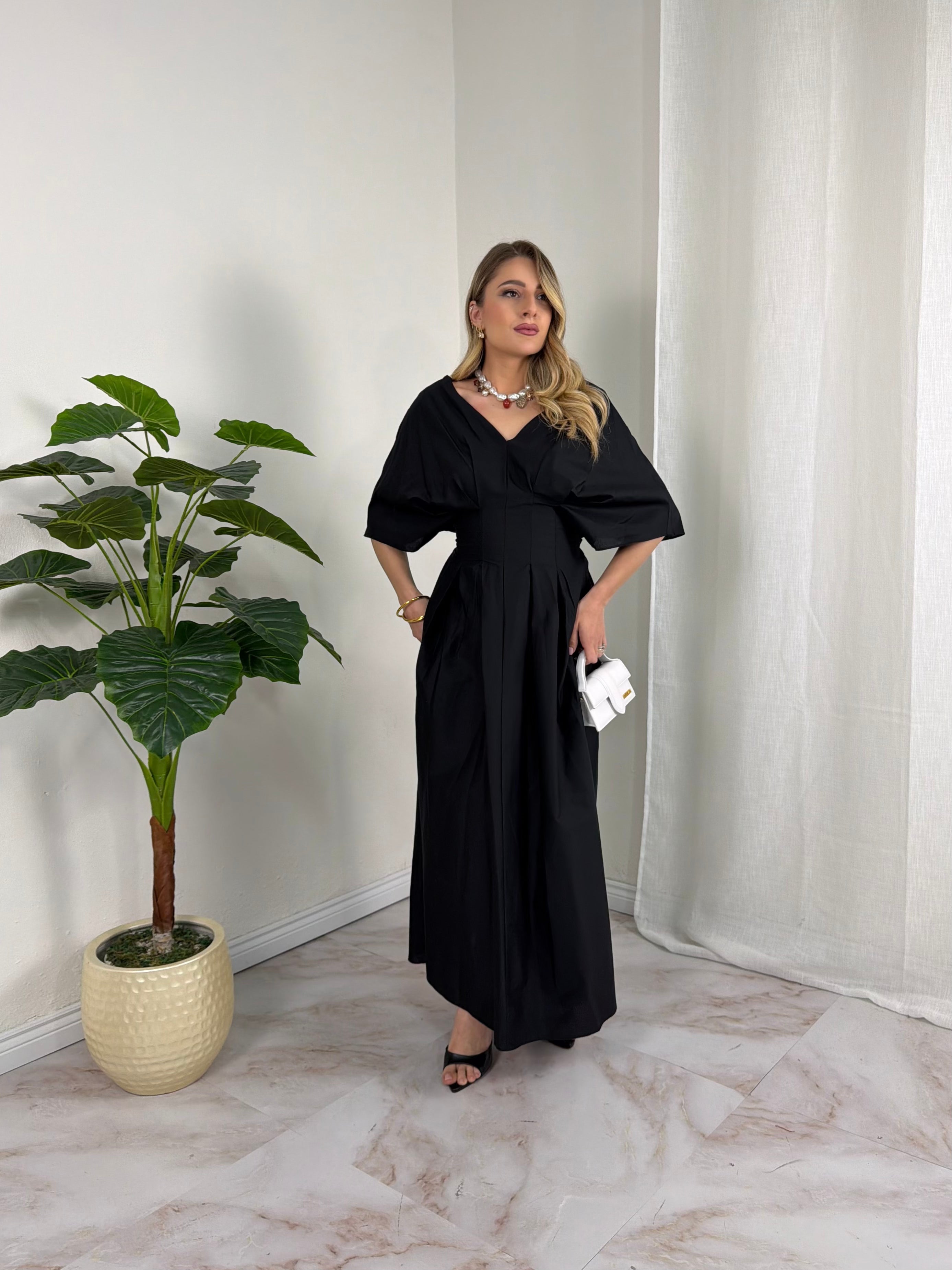 DRESS TRES CHIC