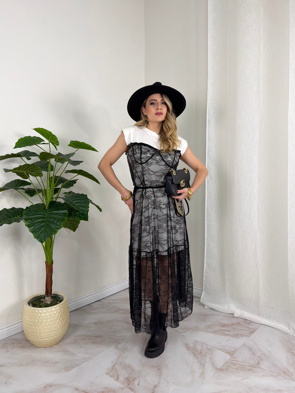DRESS BLACK REBEL