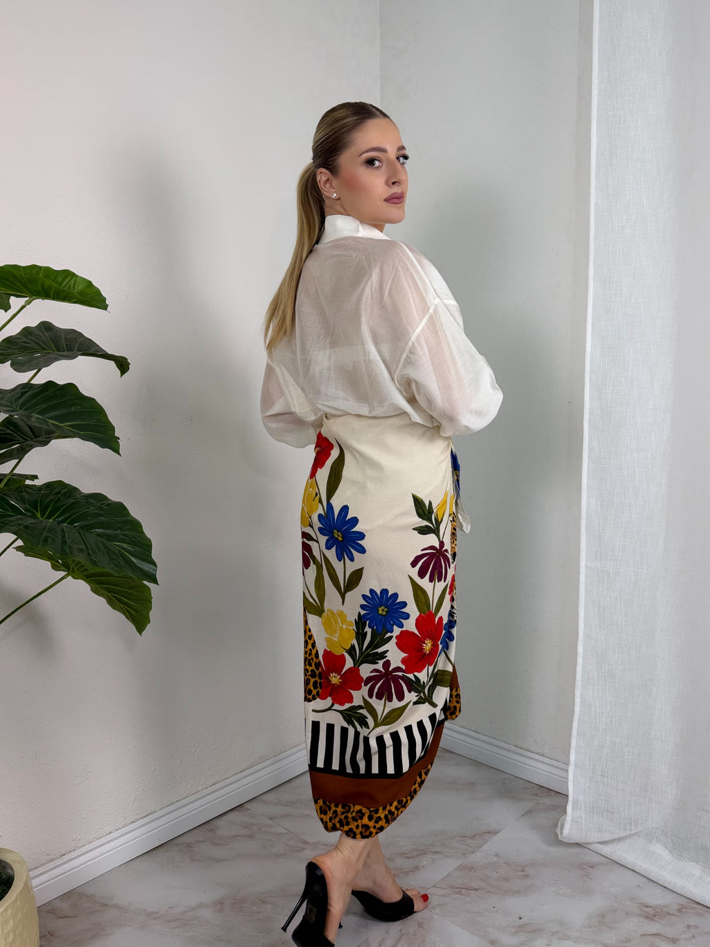 GONNA PAREO TIGER MIDI