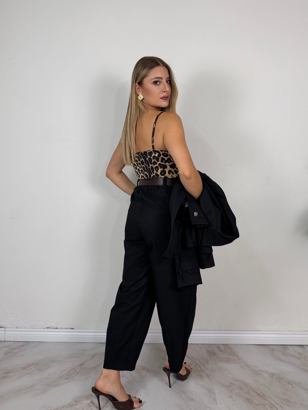 PANTALONE + CINTURA LOREN