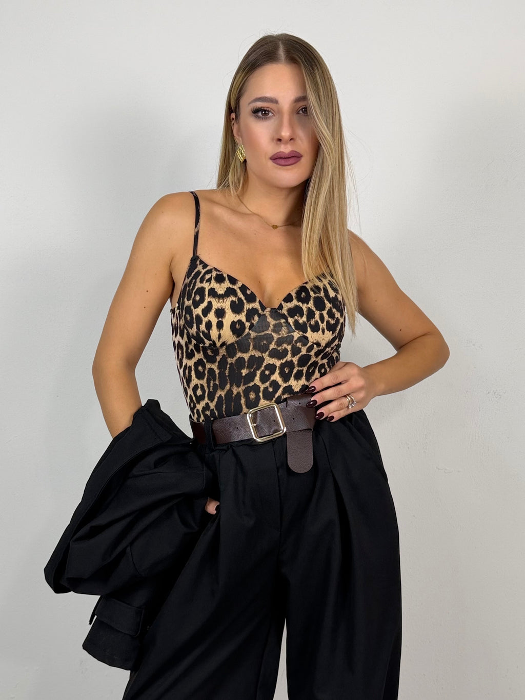 PANTALONE + CINTURA LOREN