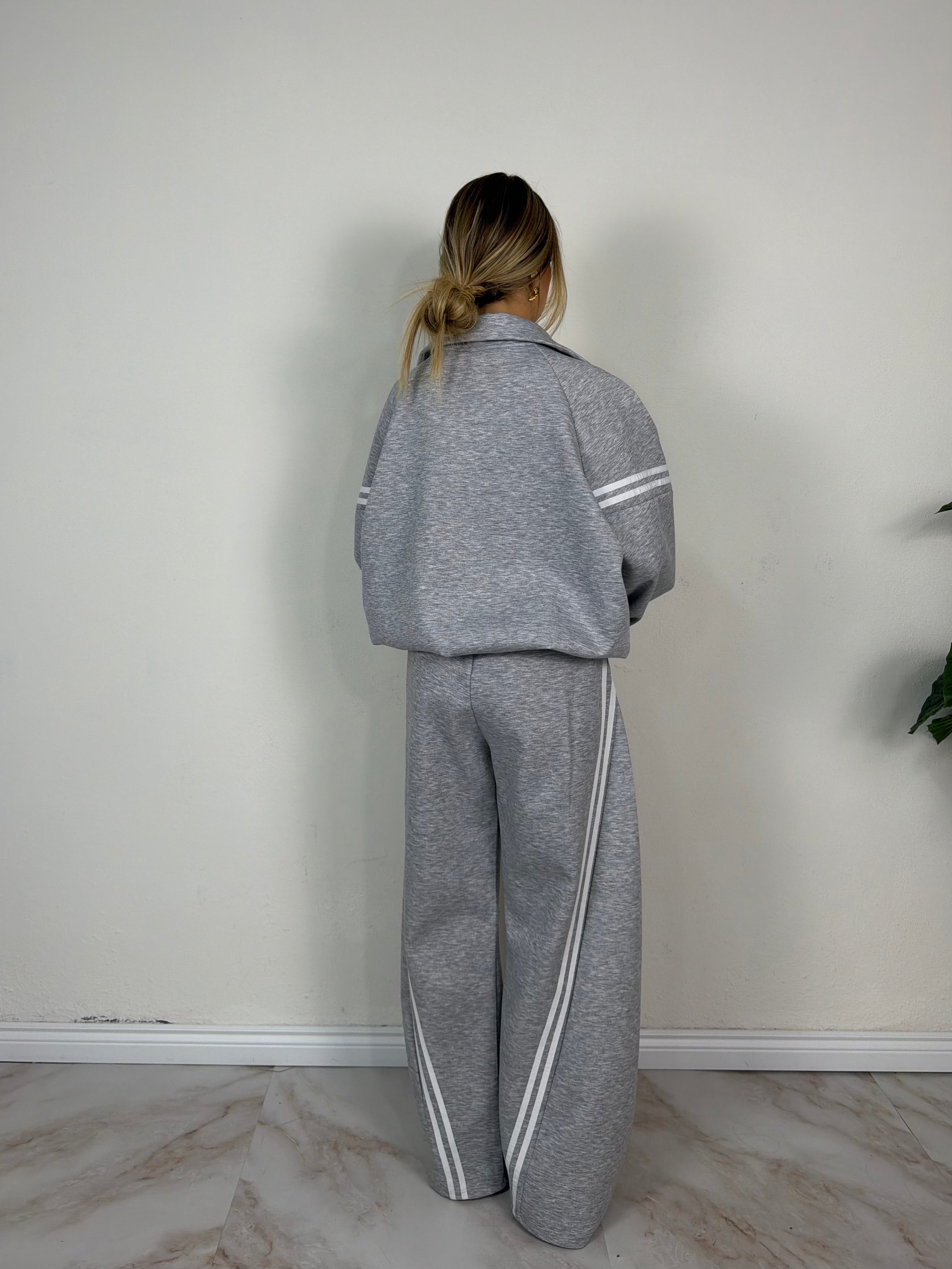 TUTA BAGGY