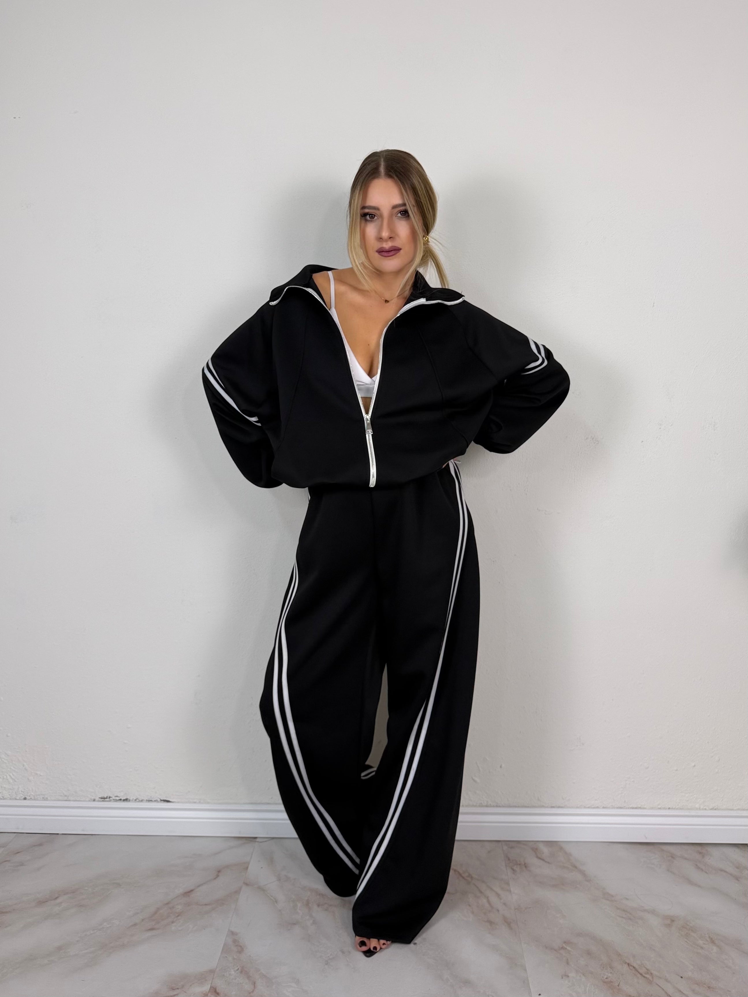 TUTA BAGGY