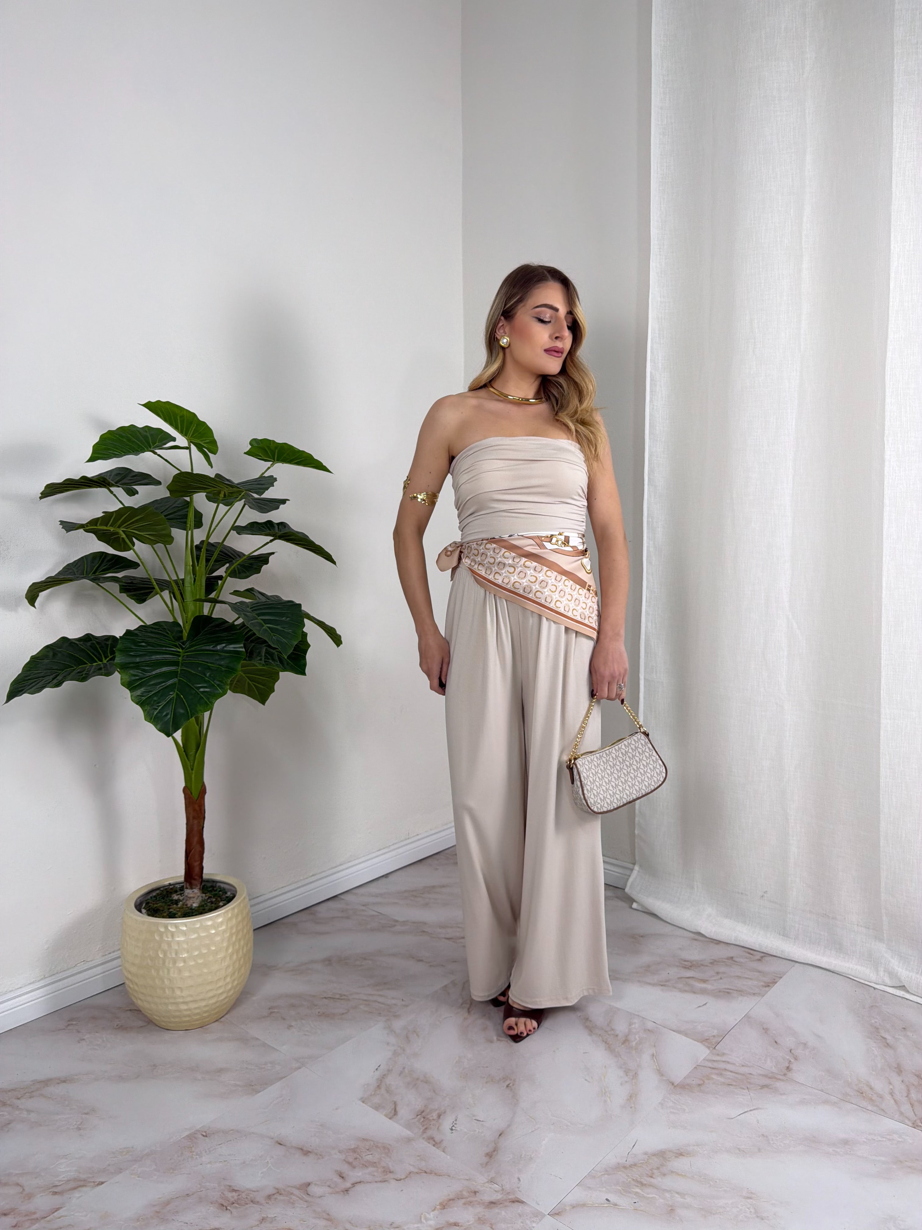 JUMPSUIT + FOULARD AMAYA
