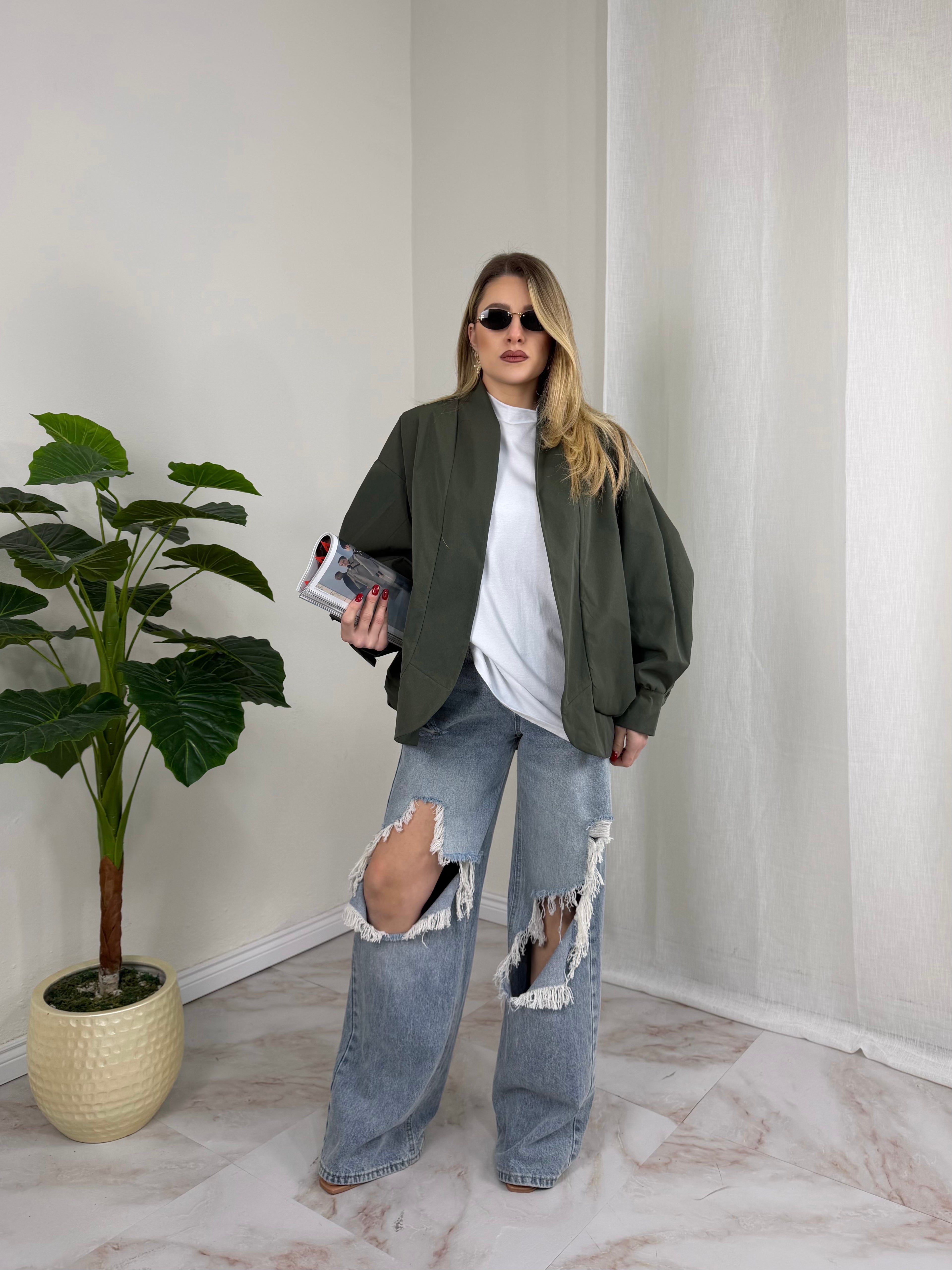 TRENCH OVER MANHATTAN