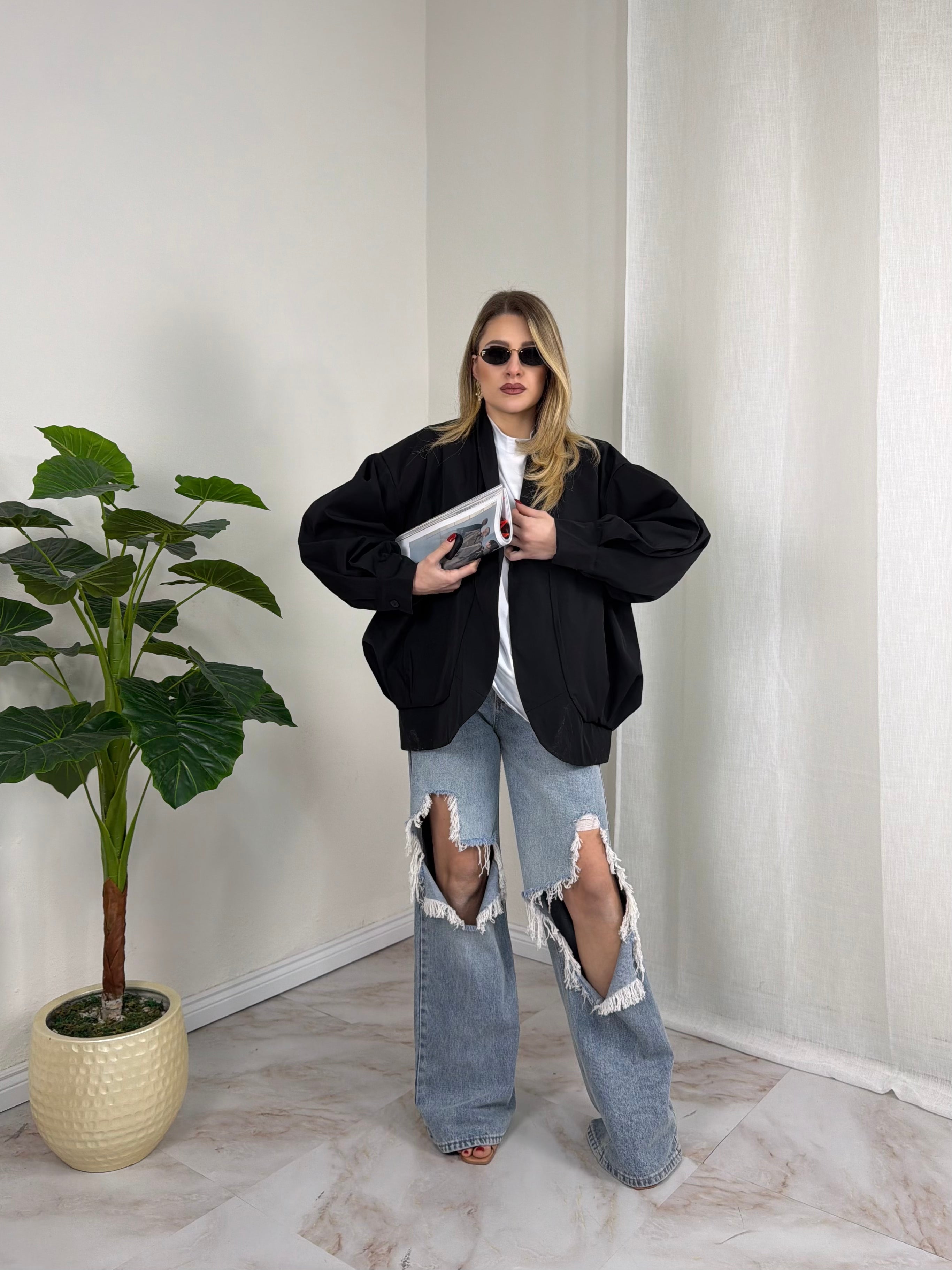 TRENCH OVER MANHATTAN