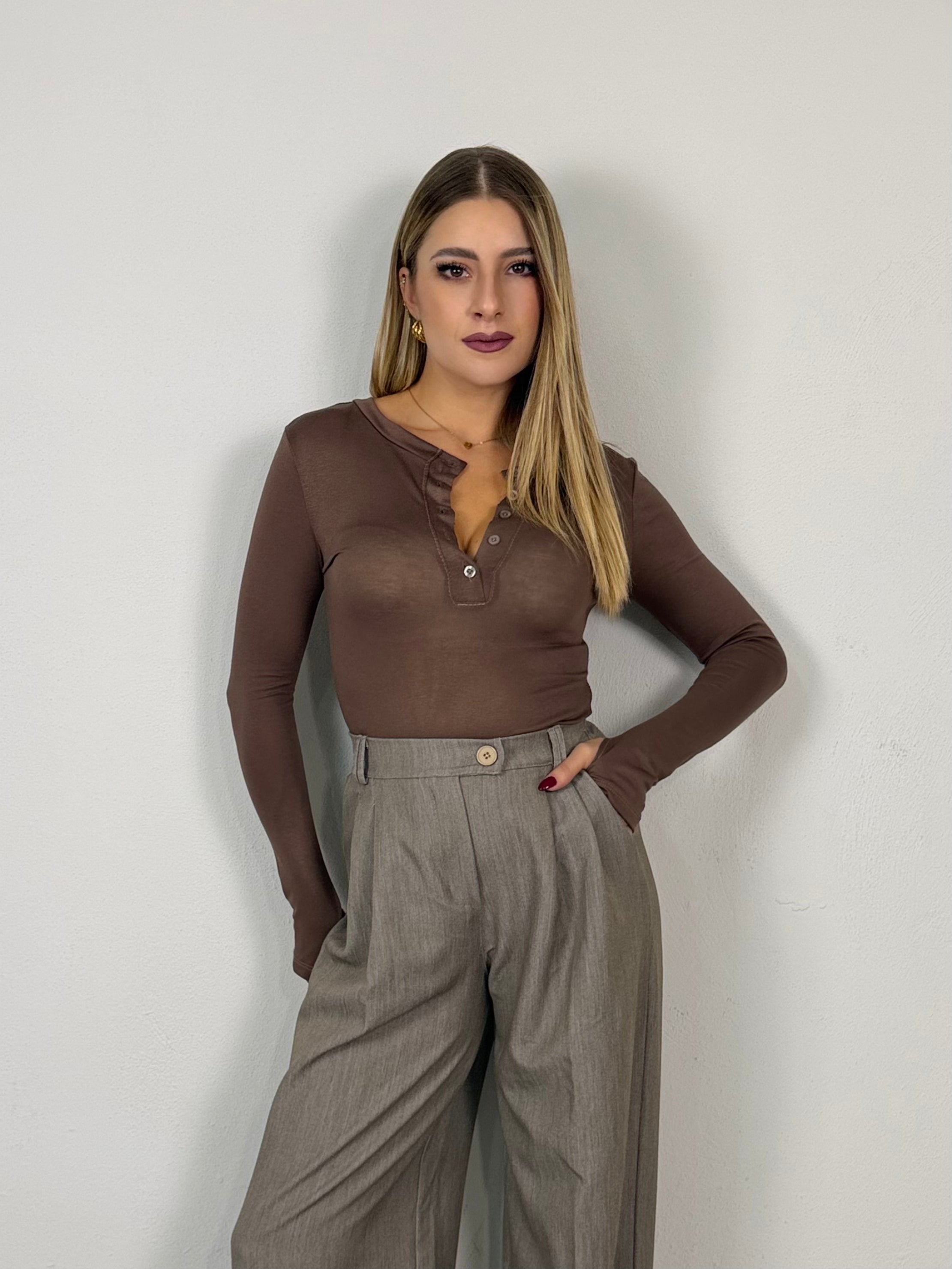 MAGLIA ESSENTIAL