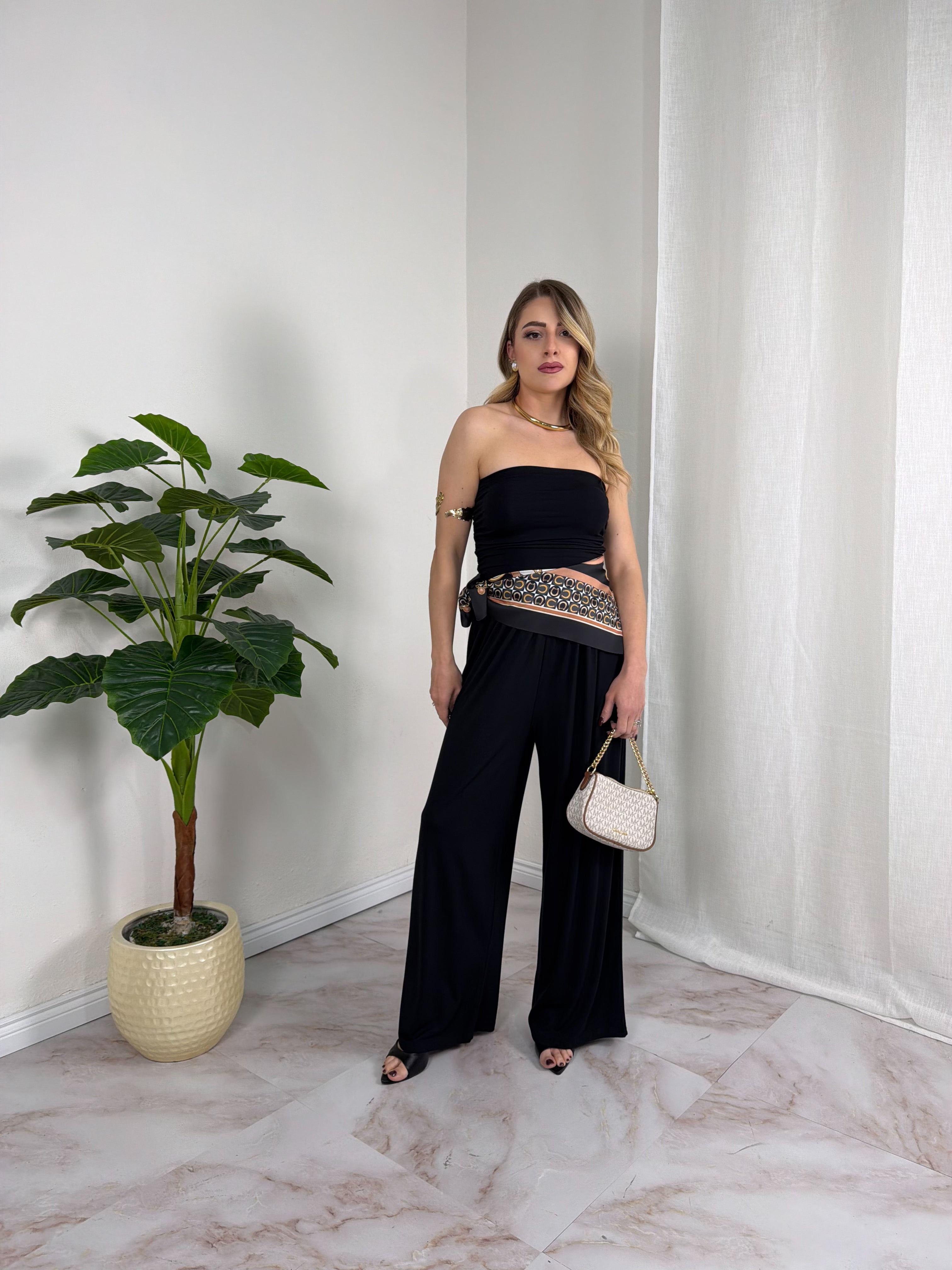 JUMPSUIT + FOULARD AMAYA