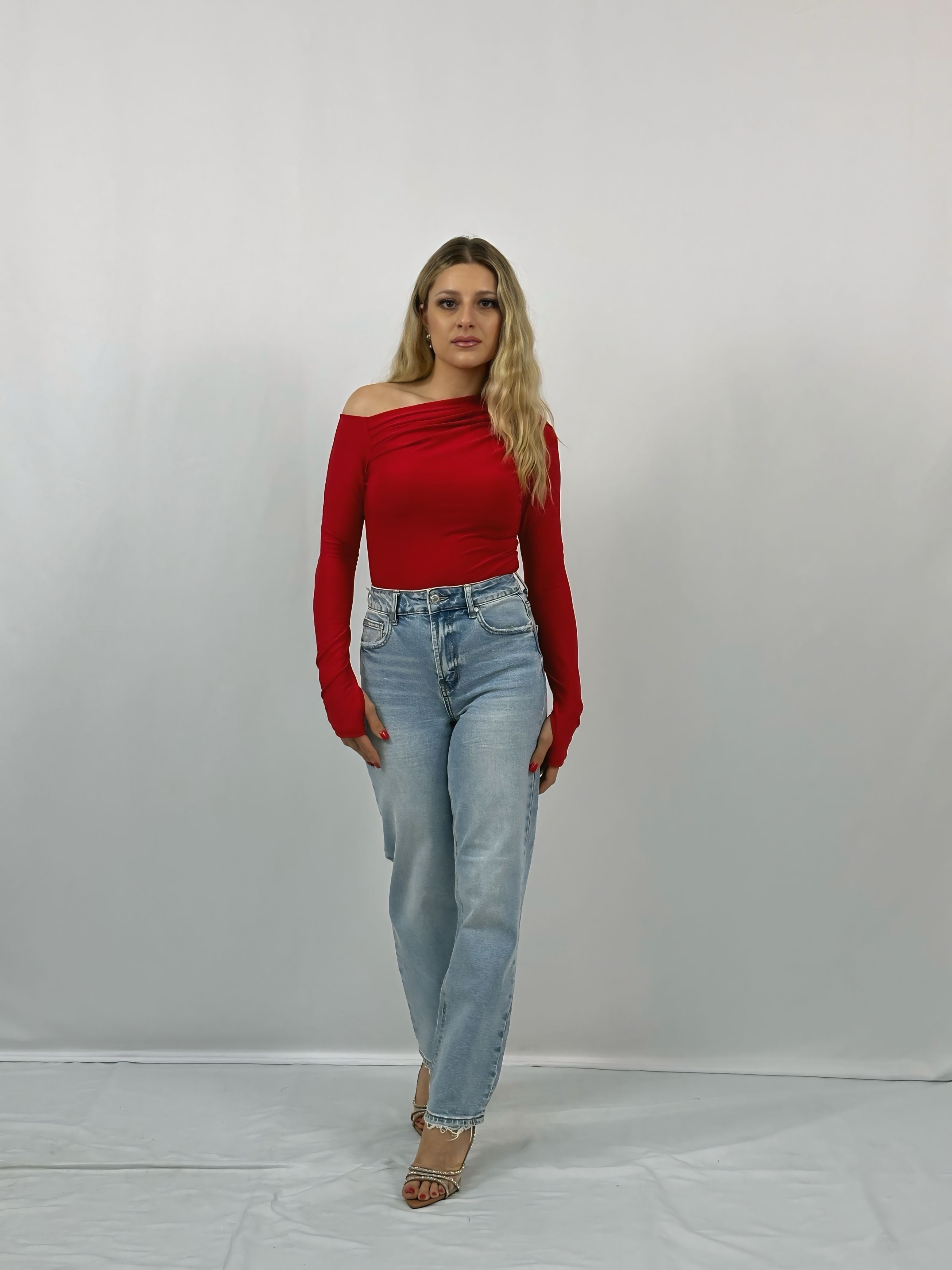 BODY ASIMMETRICO KIM